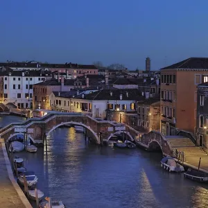 Residenza Sabrina Apartment Venice